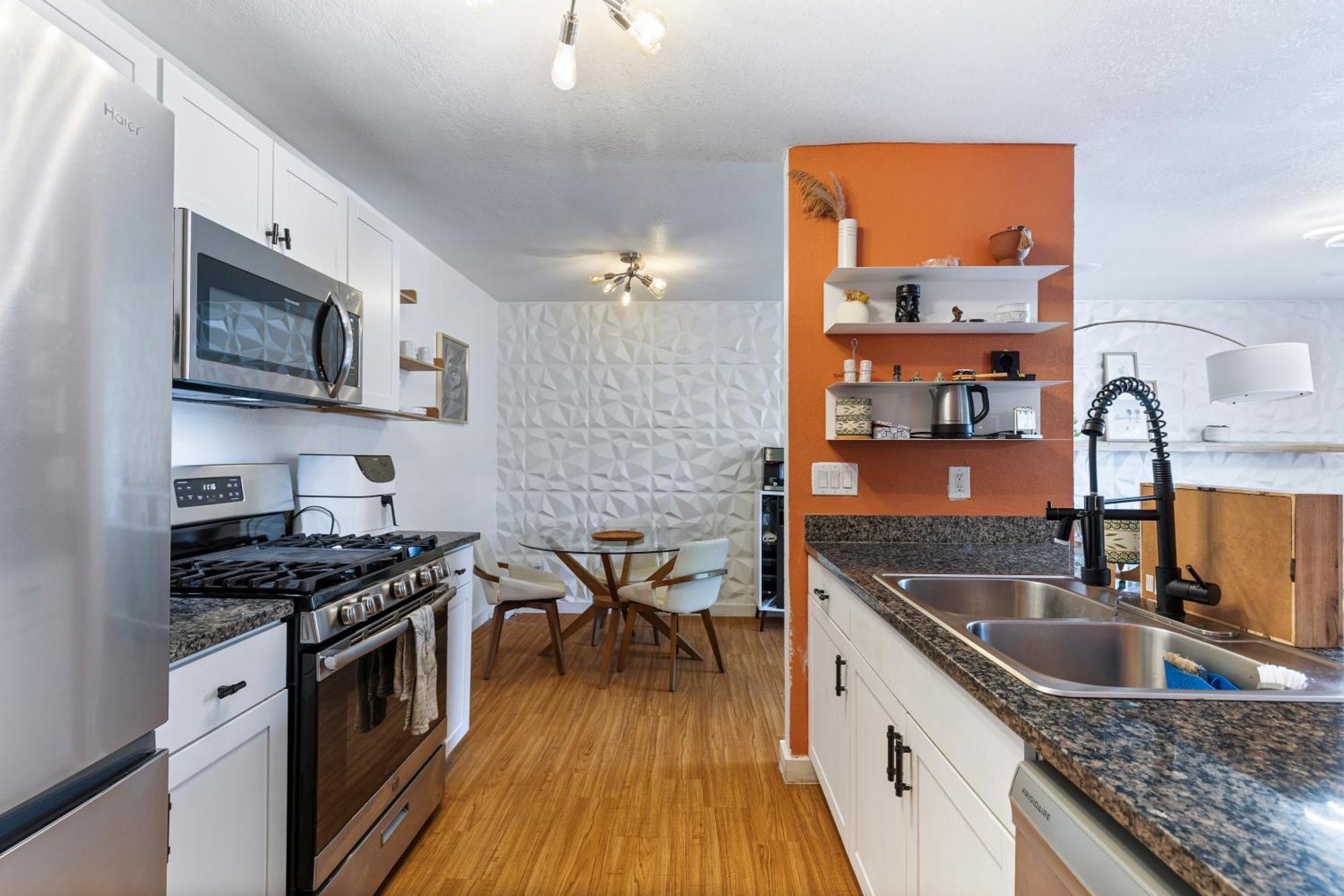 Mella House Apartment Austin Exterior photo